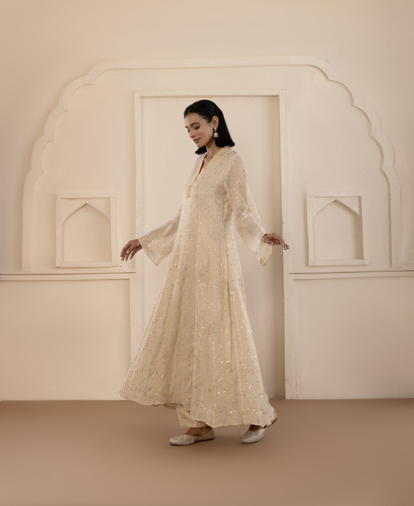 Gold Mukaish Tissue Suit Set